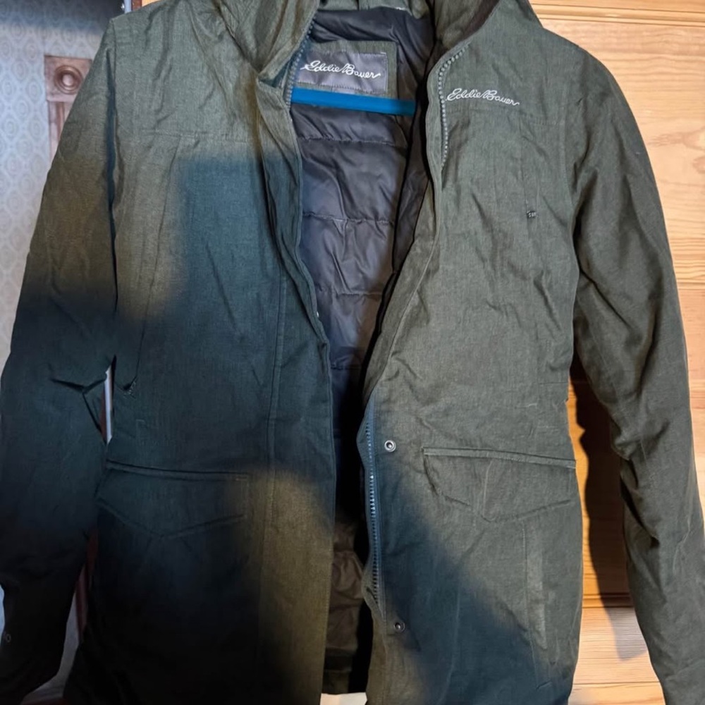 Eddie Bauer Men's Olive Raincoat